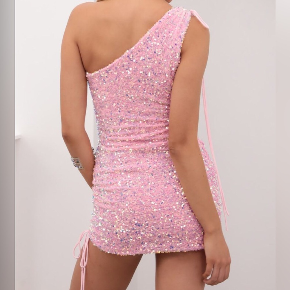 Lucy in the sky pink one shoulder sequin dress